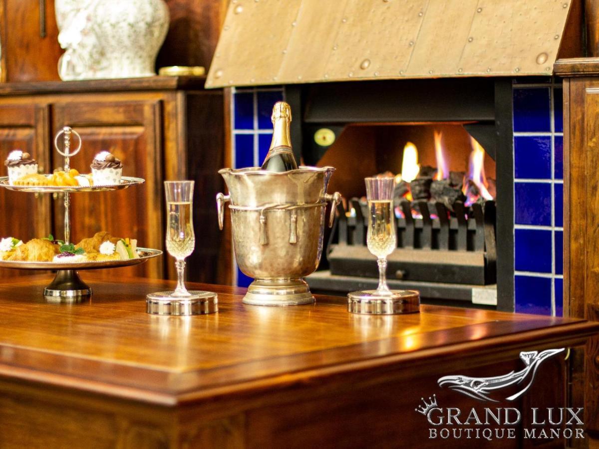 Grand Lux Boutique Manor Hotel Hermanus Buitenkant foto